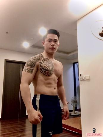 Boy bự con body gym siêu chuẩn - men dâm chiều khách tới z