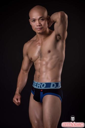 Trai bắc chững chạc body cơ bắp - massage làm tình bao phê