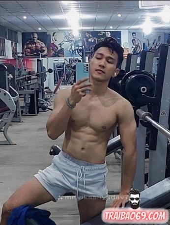 Trai thẳng chịu chơi body gym đẹp - làm tình bú liếm tốt