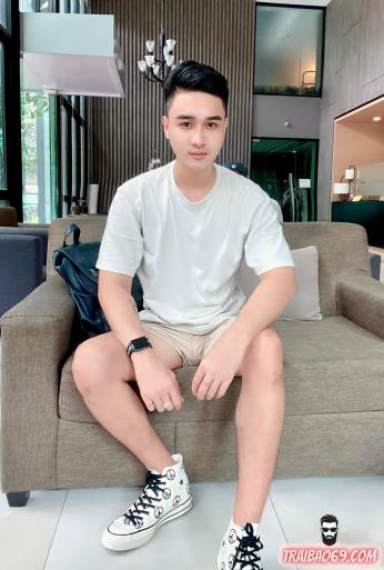 Siêu phẩm boy mình dây - đẹp trai cao 1m80 đến từ quận 10