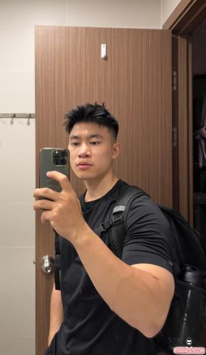Trai men body gym đẹp sexy - cơ bắp các kiểu nhìn là mê ngay