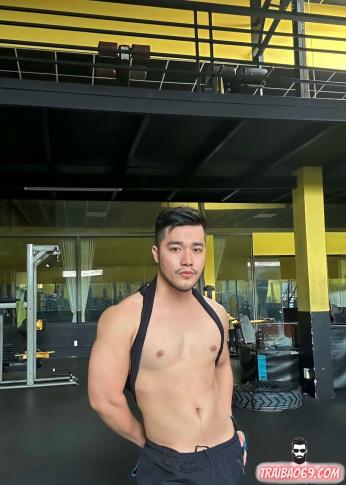 Boy gym massage tuyệt đỉnh - dáng ngon chơi sướng ôm đã
