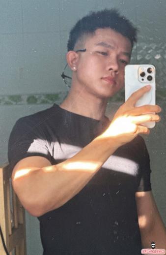Boy gym ngực bự vòng 3 to tròn trịa - massage ok làm tình chăm chỉ