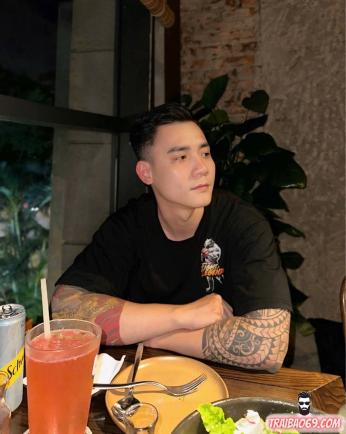 Boy gym cơ bắp, trai thẳng chuẩn men - đi khách phục vụ nhiệt tình