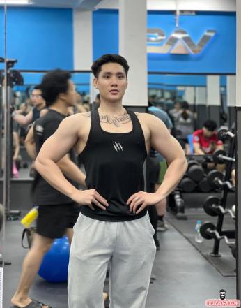 Hot boy dáng ngon, da trắng - làm tình đỉnh cao
