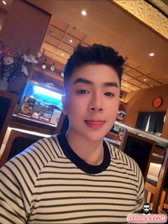 Quá dâm - trai miền tây da hồng hào, đi đường lưỡi điêu luyện