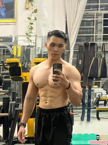 Trai thẳng pt gym đẹp - body siêu ngon mông to hấp dẫn