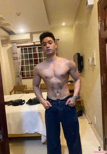 Trai bắc mình dây đẹp trai hàng bự  -  chiều khách tới bến