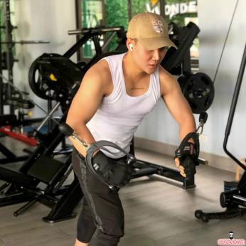 Trai massage tận nơi body đầy đặn vui vẻ chiều khách